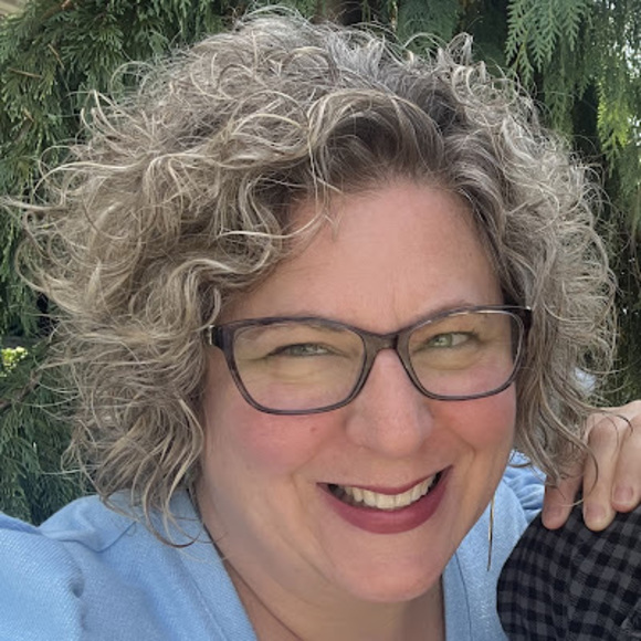 Meet your Posher, Corrina ernster - Picture 1 of 1